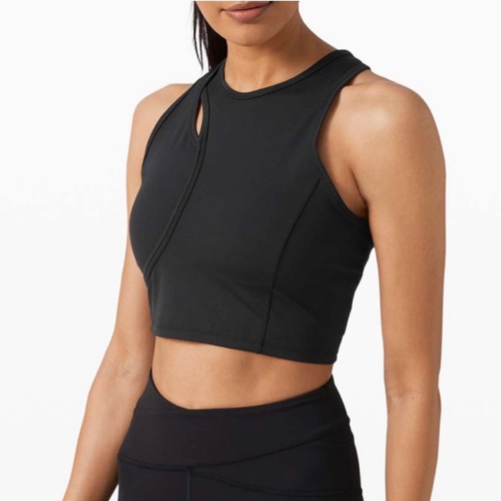 NEW Aligned Angles Tank - Size 10